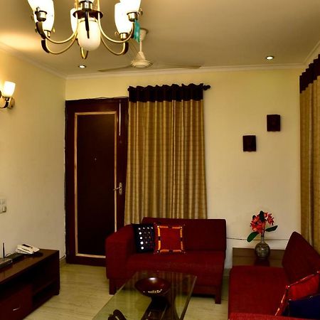2Bhk Comfortable Furnished Serviced Apartments In Hauz Khas - Woodpecker Apartments New Delhi Exterior photo
