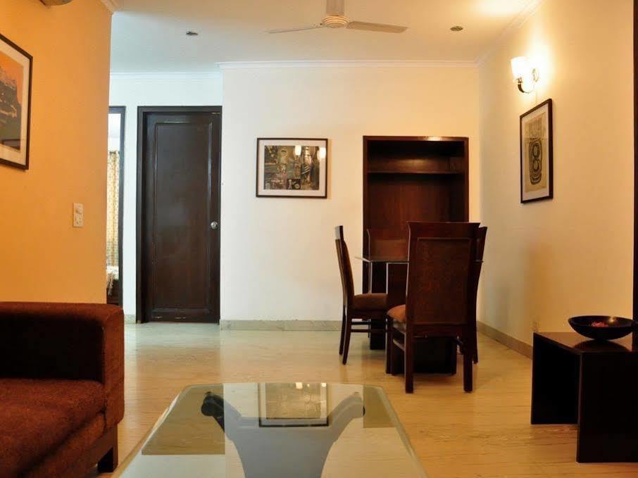 2Bhk Comfortable Furnished Serviced Apartments In Hauz Khas - Woodpecker Apartments New Delhi Exterior photo
