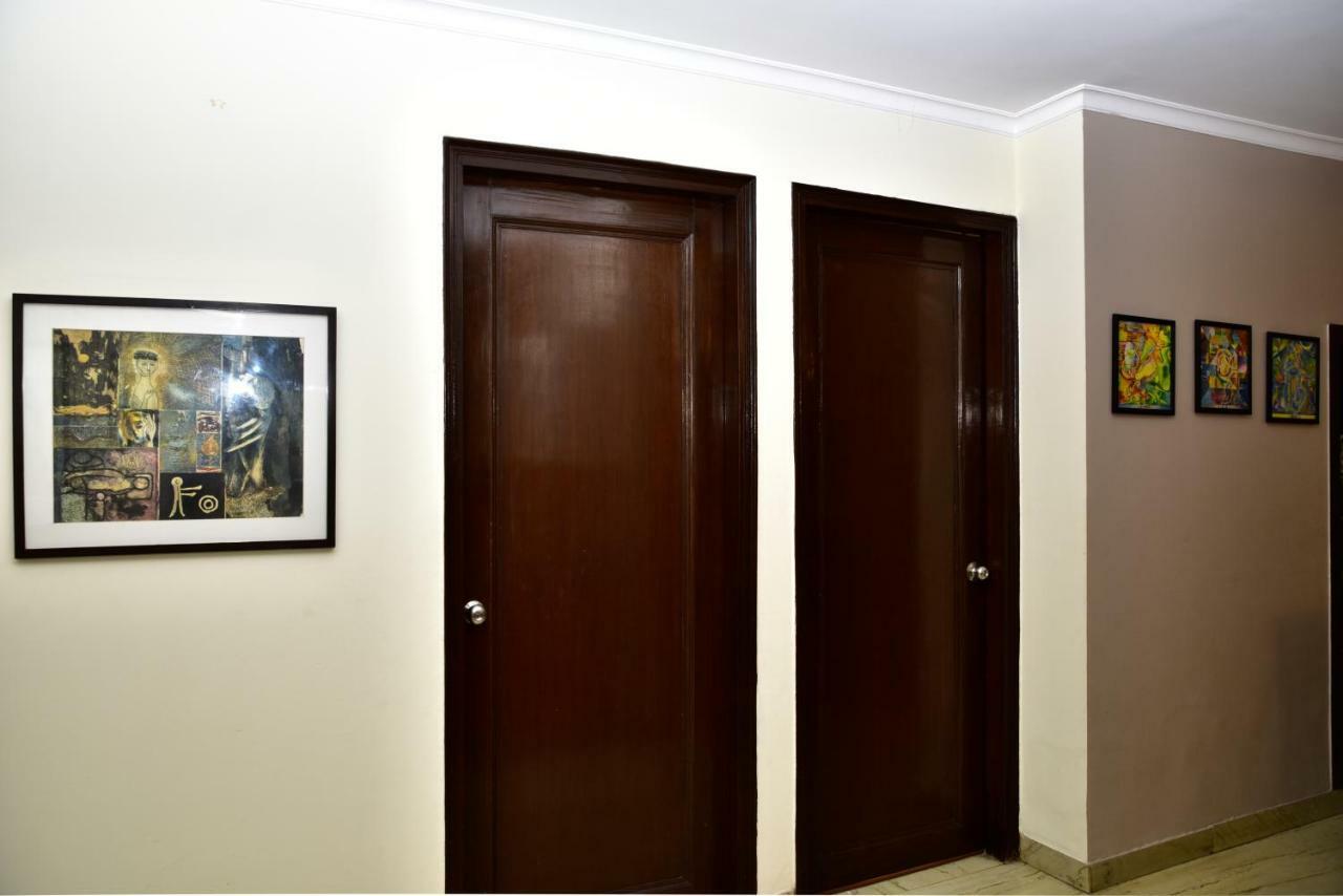 2Bhk Comfortable Furnished Serviced Apartments In Hauz Khas - Woodpecker Apartments New Delhi Exterior photo