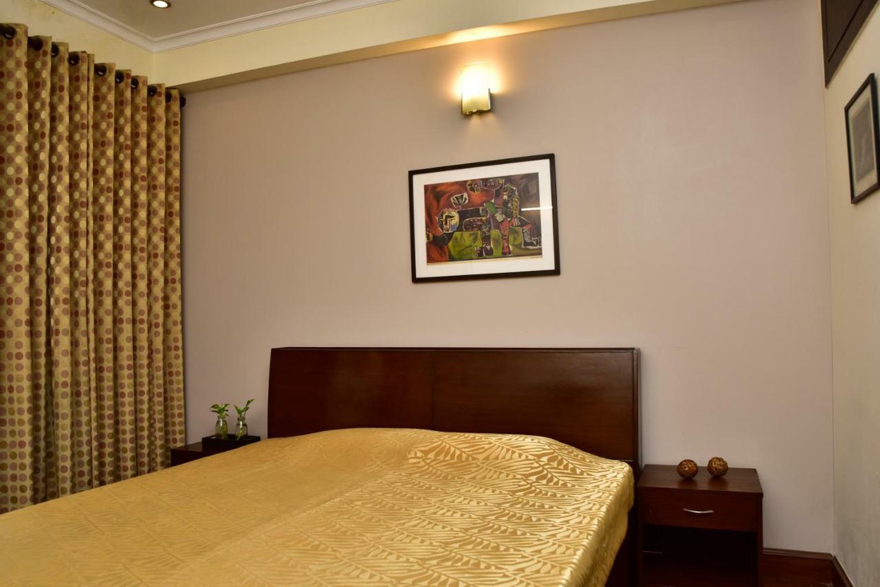 2Bhk Comfortable Furnished Serviced Apartments In Hauz Khas - Woodpecker Apartments New Delhi Exterior photo