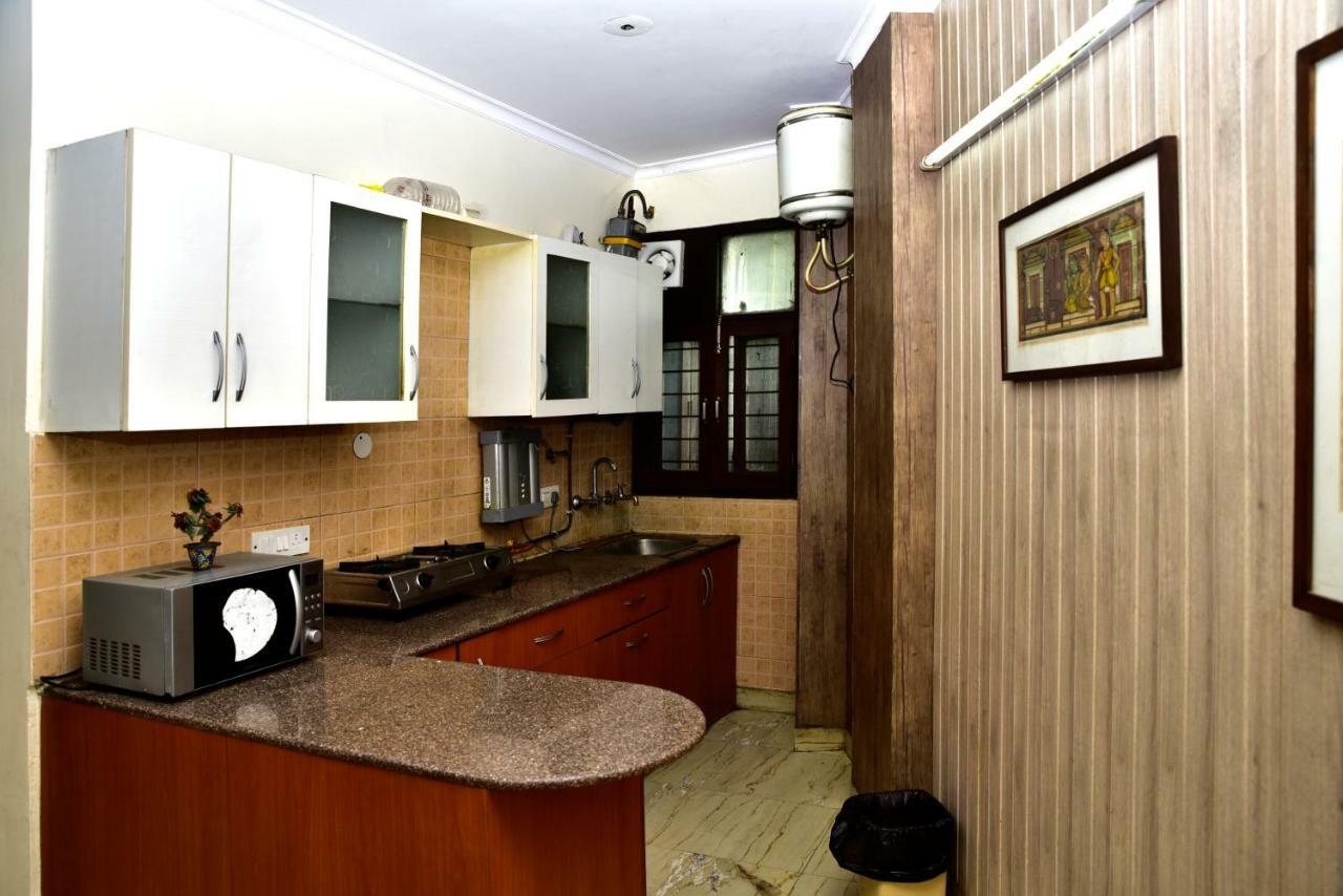2Bhk Comfortable Furnished Serviced Apartments In Hauz Khas - Woodpecker Apartments New Delhi Exterior photo